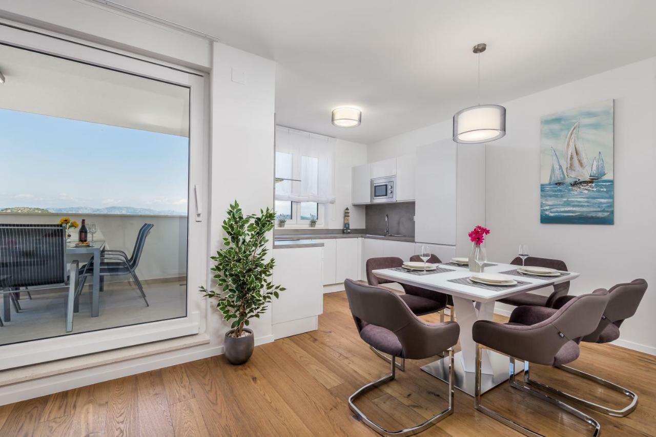 Luxury Joo & Joo Apartment