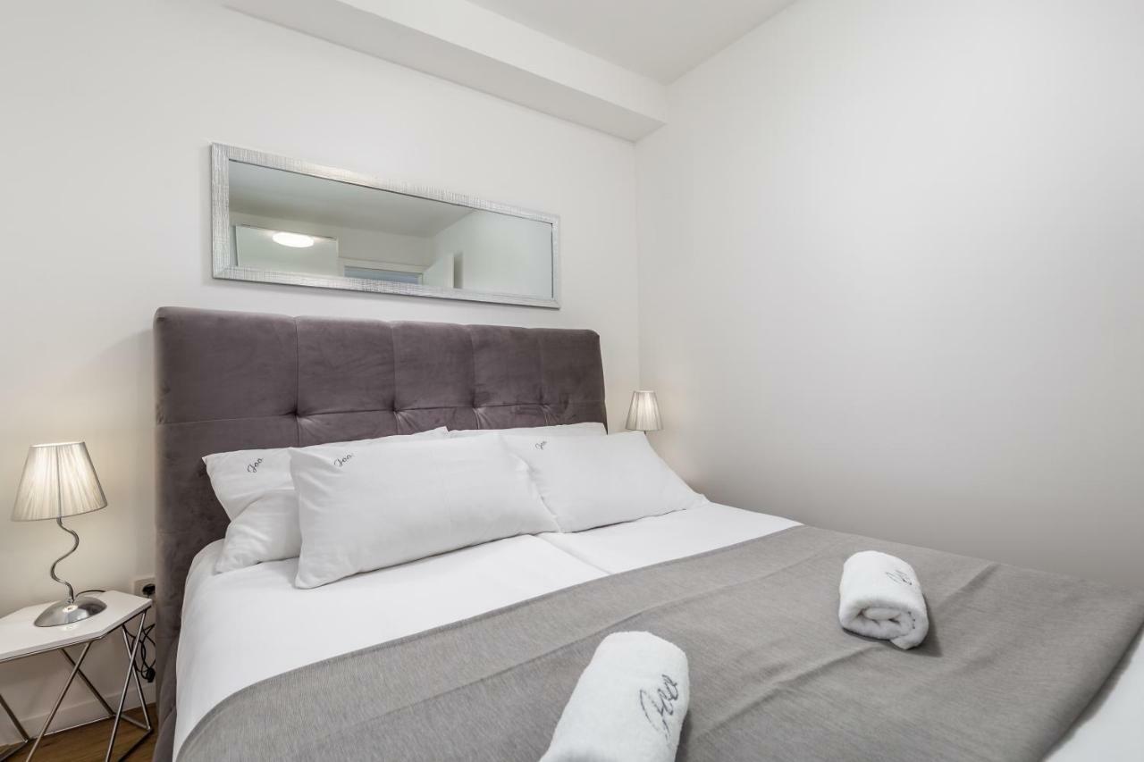 Luxury Joo & Joo Apartment *